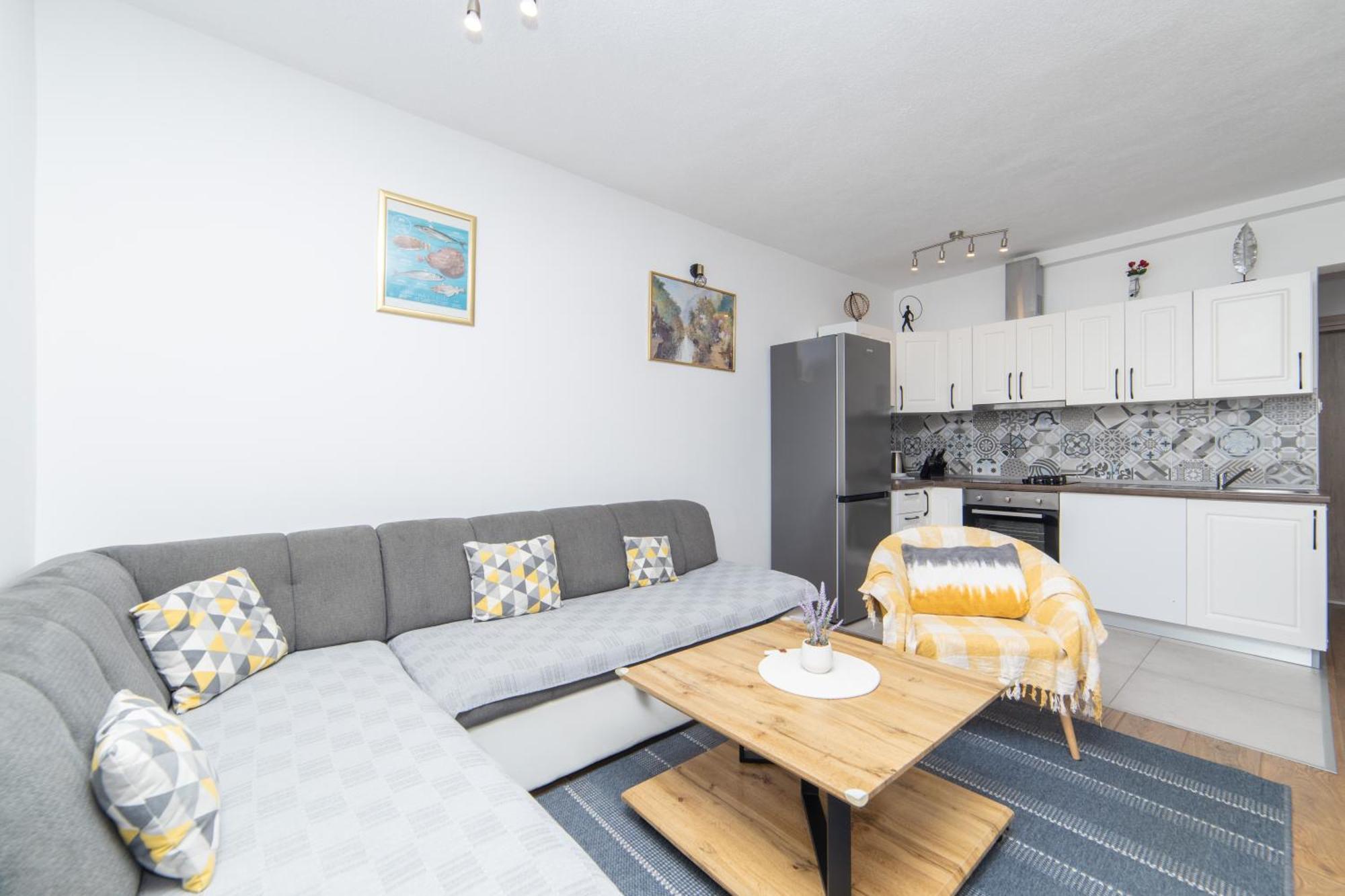 Apartments Ferdo Живогошче Экстерьер фото